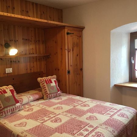 Apartament Il Tipico Aosta Zewnętrze zdjęcie